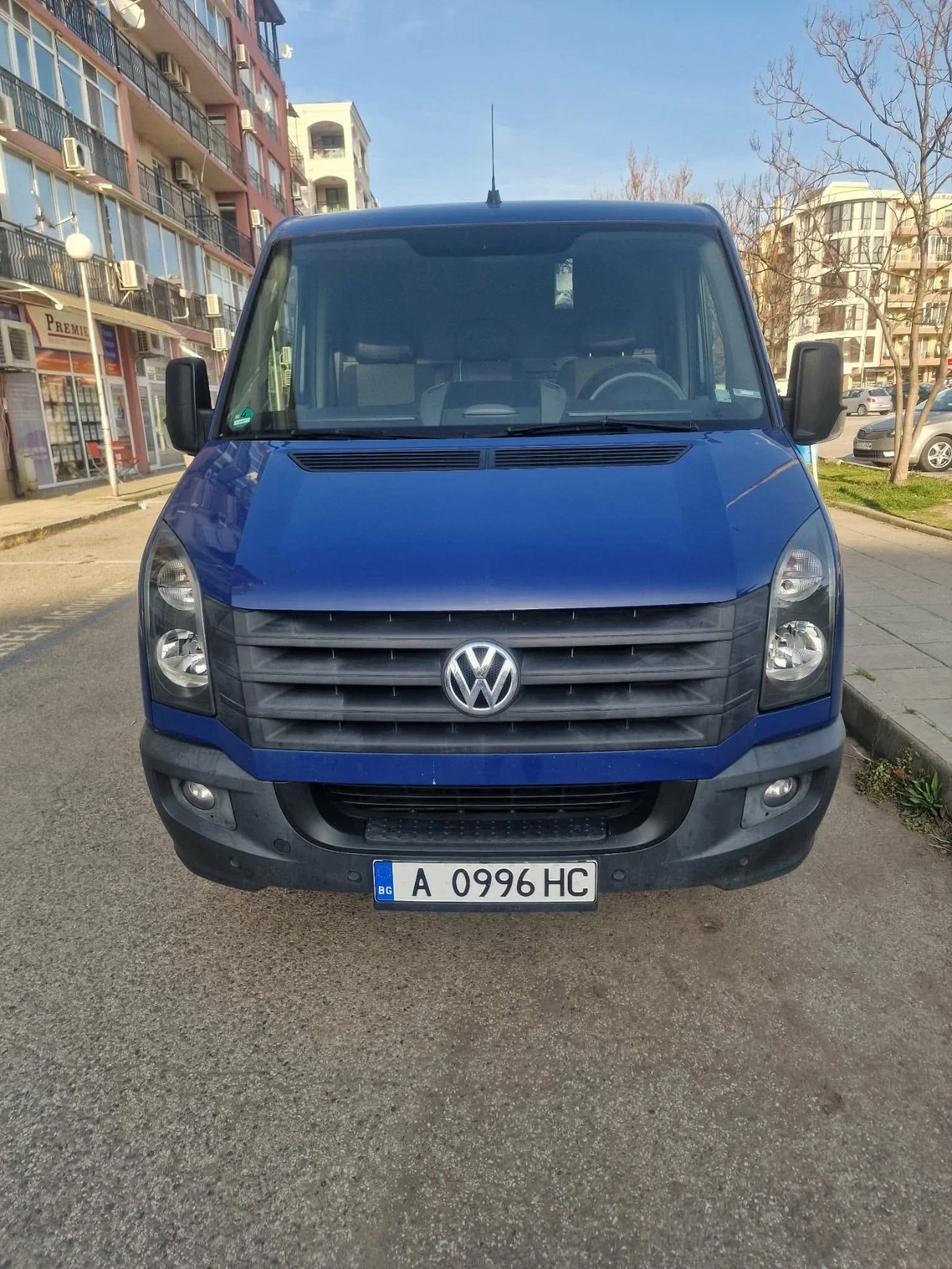 VW Crafter Товарен, снимка 4 - Бусове и автобуси - 55961551