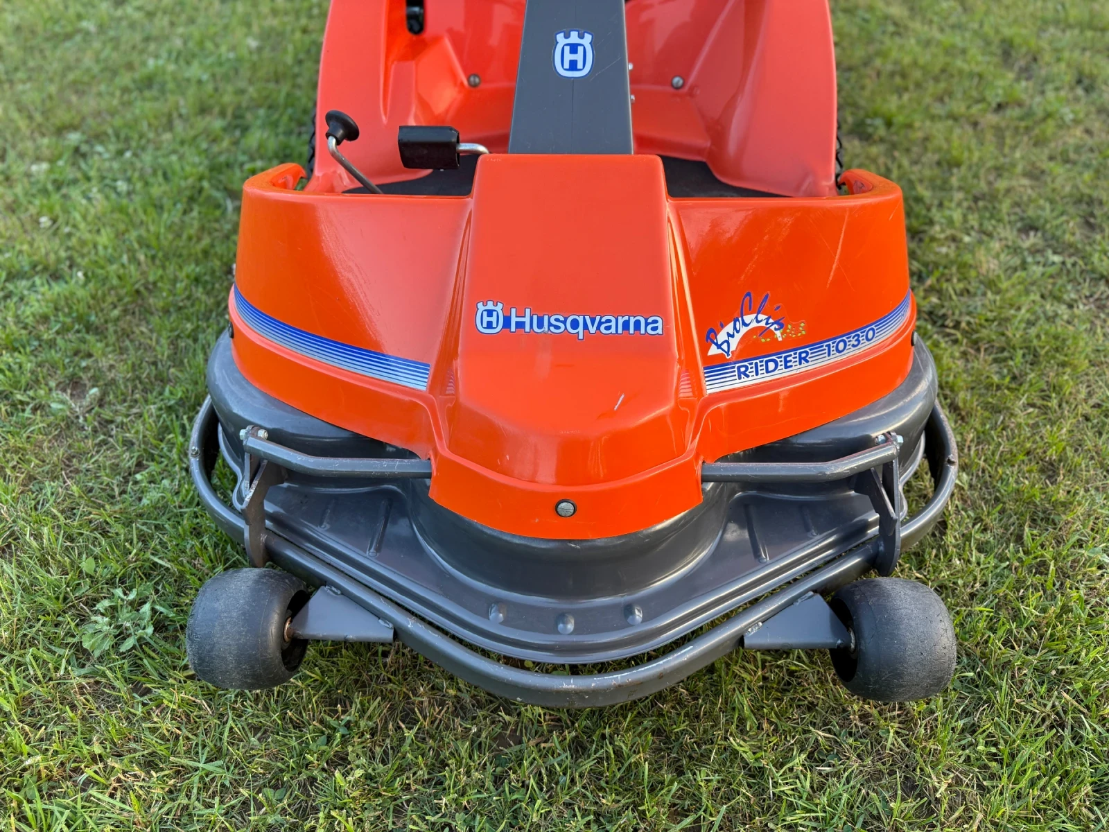 Сенокосачка Друга марка Husqvarna Rider 1030, снимка 9 - Селскостопанска техника - 55044216