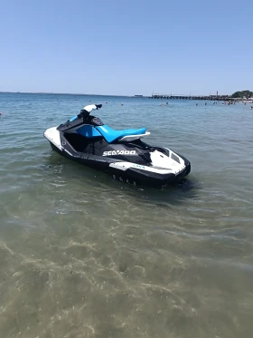 Джет Bombardier Sea Doo Spark , снимка 9 - Воден транспорт - 49442417