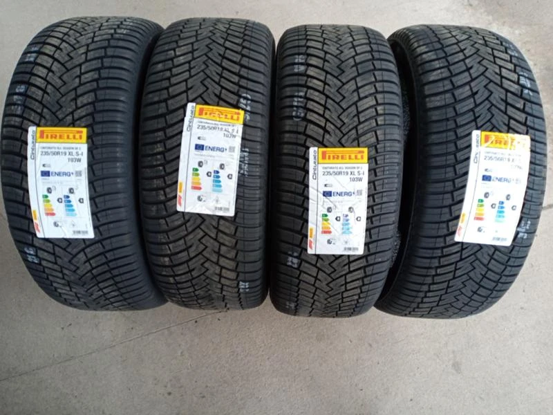 Гуми Летни 235/50R19, снимка 1 - Гуми и джанти - 45649473