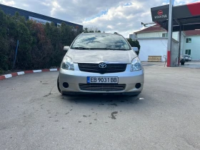 Toyota Corolla Verso, снимка 1