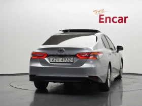Toyota Camry 2.5, снимка 8