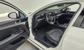 Kia K5 2.0* LPI* ПОДГРЕВ* ОБДУХВАНЕ* КАМЕРА* LANE* ASSIST, снимка 6