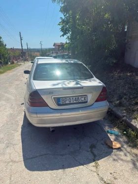 Mercedes-Benz 220 C220, снимка 3