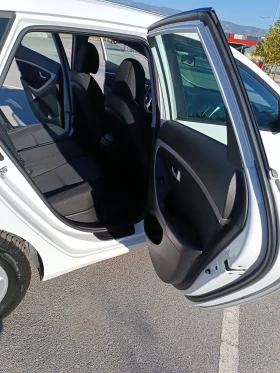 Hyundai I30 1.6CRDI Face lift  | Mobile.bg    10