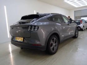 ����� �� �������� �� Ford Mustang Mach-E 76kw | Panorama | B&O | 93.5% SOH