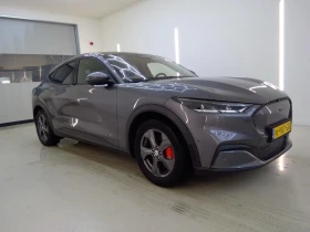 ����� �� �������� �� Ford Mustang Mach-E 76kw | Panorama | B&O | 93.5% SOH