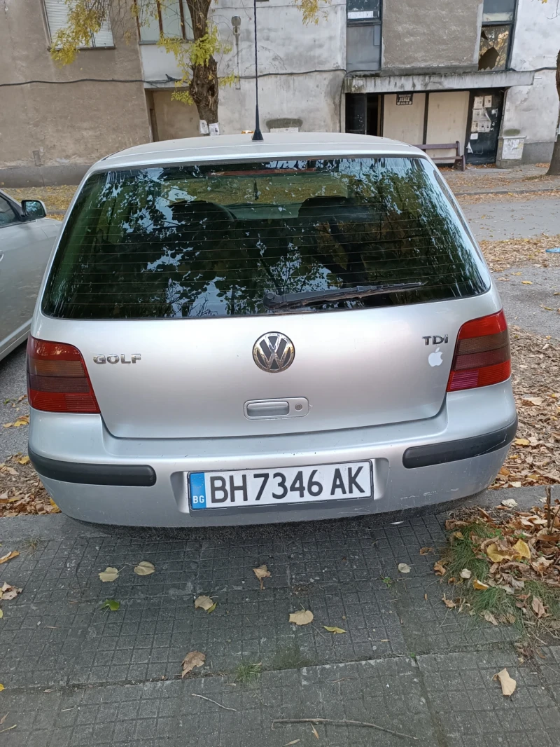 VW Golf, снимка 3 - Автомобили и джипове - 47747971