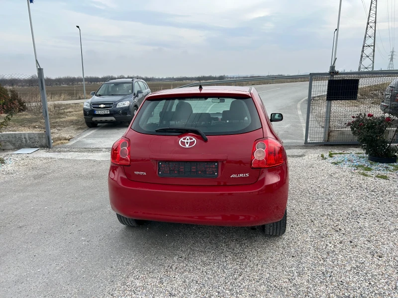 Toyota Auris 1.6VVT-I/124КС, снимка 4 - Автомобили и джипове - 49456529