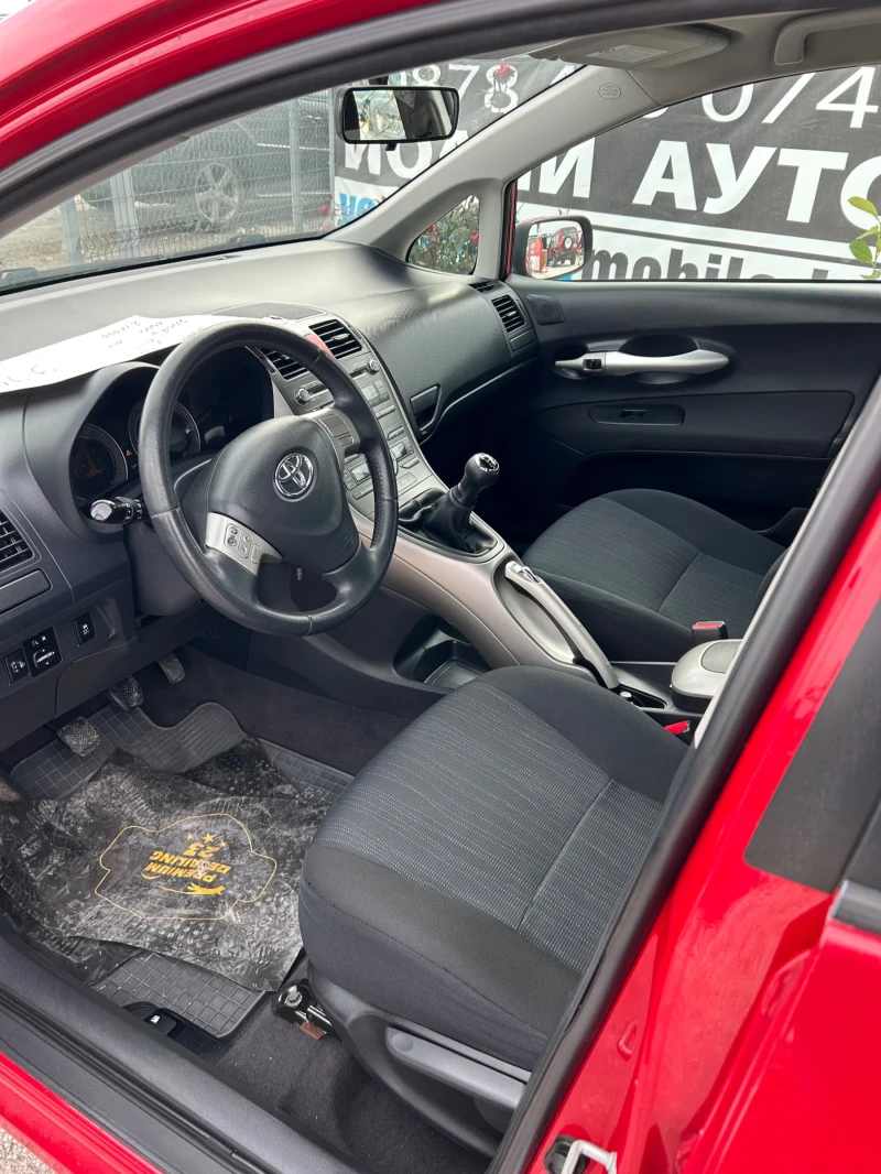 Toyota Auris 1.6VVT-I/124КС, снимка 9 - Автомобили и джипове - 48505654