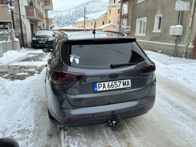 Kia Ceed 1.4, снимка 3 - Автомобили и джипове - 49441500