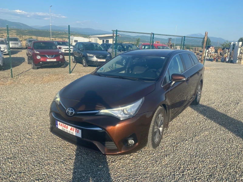 Toyota Avensis 2.0 D, снимка 2 - Автомобили и джипове - 51063074