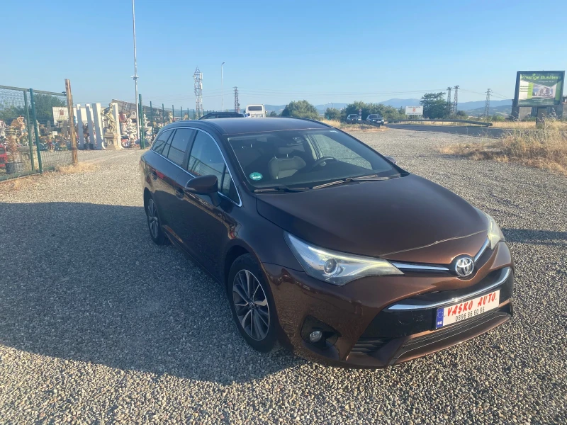 Toyota Avensis 2.0 D, снимка 3 - Автомобили и джипове - 51063074
