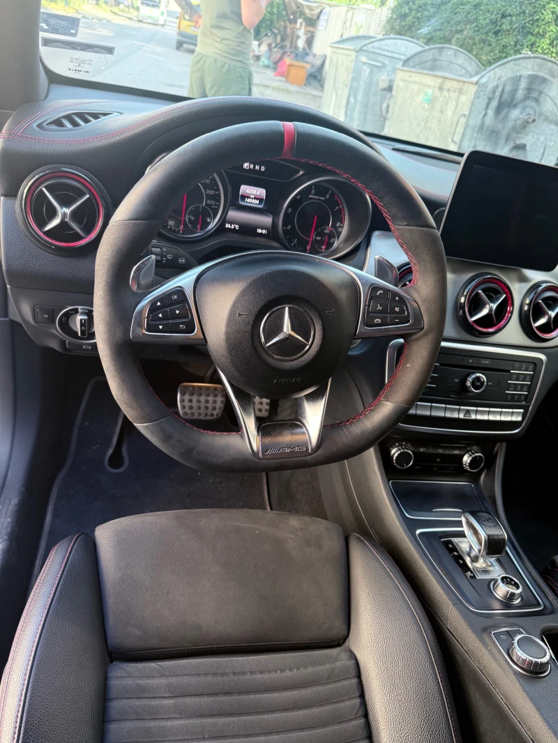 Mercedes-Benz CLA 45 AMG FACELIFT/PANORAMA/ГЕНЕРАЦИЯ, снимка 14 - Автомобили и джипове - 51148343