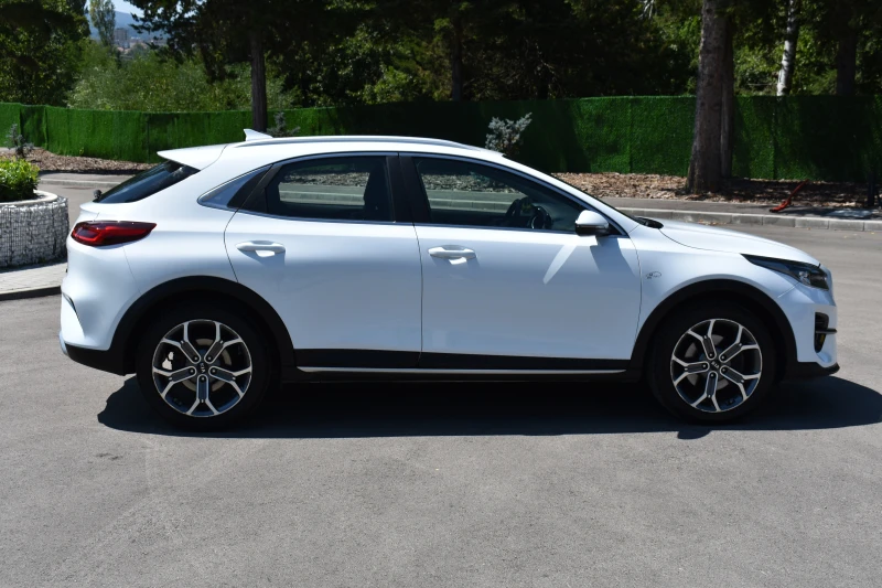 Kia XCeed 1.6GRDI-AUTOMAT= EURO6B= ОТЛИЧНА!!!, снимка 6 - Автомобили и джипове - 51410169