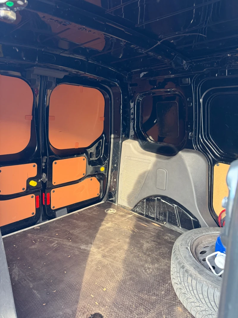 Ford Connect 1.5TDCI БЕЗ АНАЛОГ, снимка 6 - Автомобили и джипове - 52399388