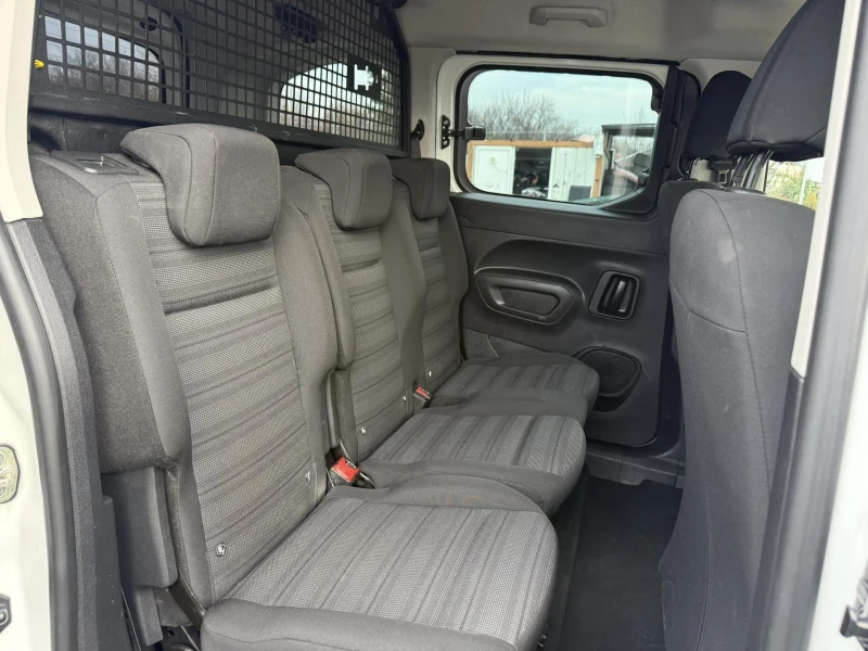 Opel Combo 1.5D  EURO 6, снимка 11 - Автомобили и джипове - 52641914