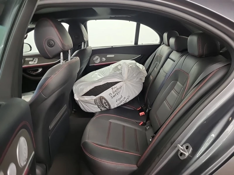 Mercedes-Benz E 53 AMG  * CARFAX * БЕЗ ПЪРВОНАЧАЛНА ВНОСКА, снимка 13 - Автомобили и джипове - 52998786