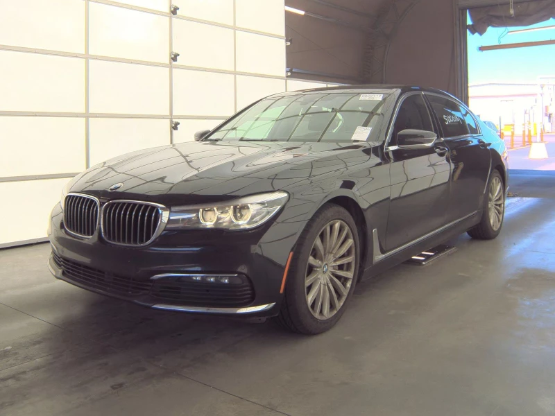 BMW 740 ДИГИТАЛНО* ТАБЛО* ПОДГРЕВ* КАМЕРА* КЕЙЛЕС* LANE* A - 33500 лв. - 52551192 1