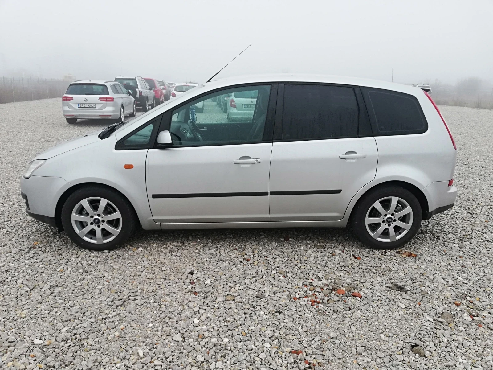 Ford C-max 1.6tdci klima 90 - изображение 3