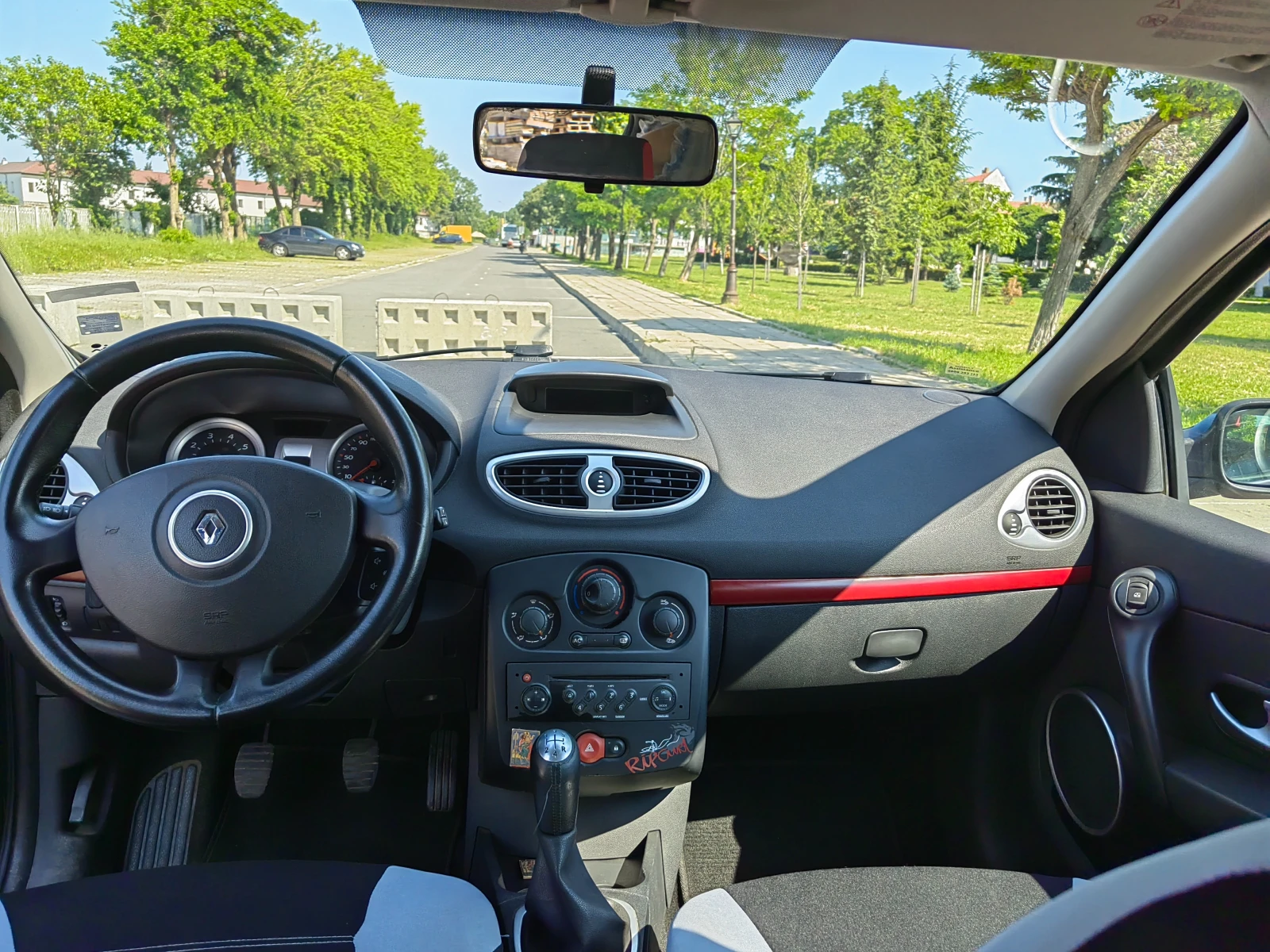 Renault Clio  - изображение 7