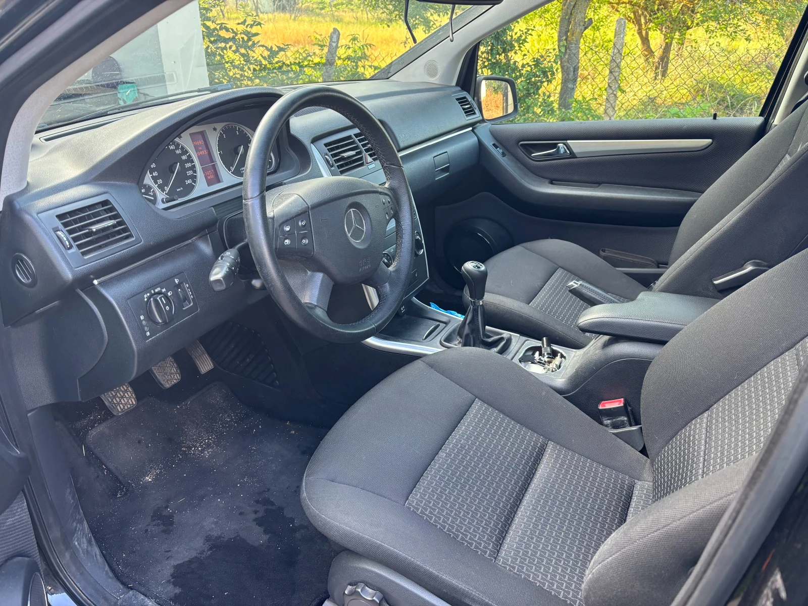 Mercedes-Benz B 200  - изображение 6