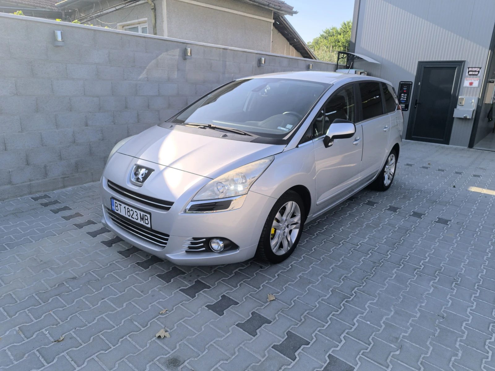 Peugeot 5008  - изображение 3