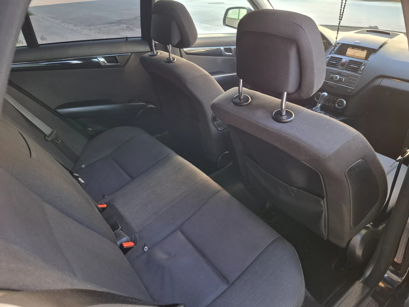 Mercedes-Benz C 230  - изображение 7