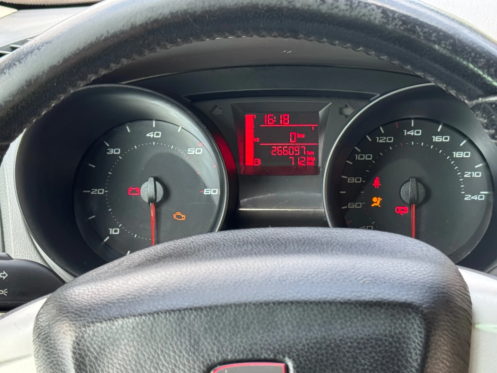 Seat Ibiza Copa - изображение 7