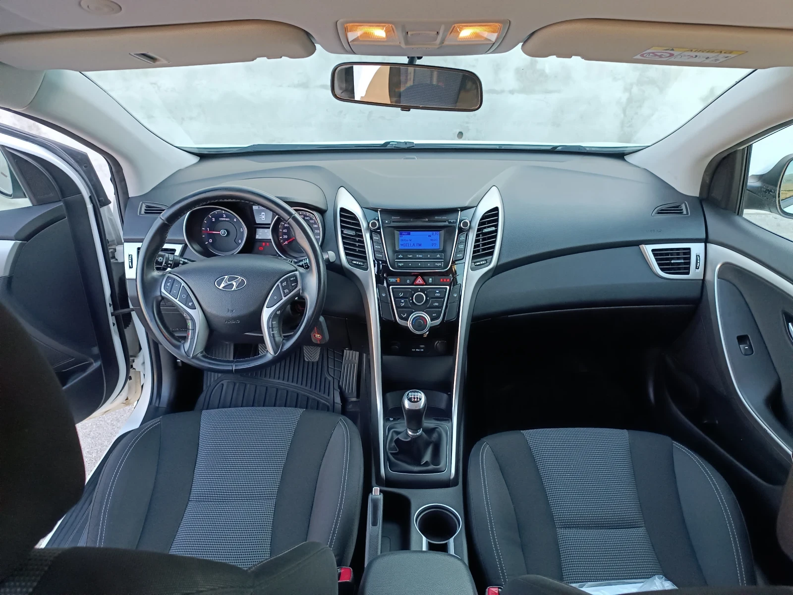 Hyundai I30 1.6CRDI Face lift Euro 6A | Mobile.bg   12