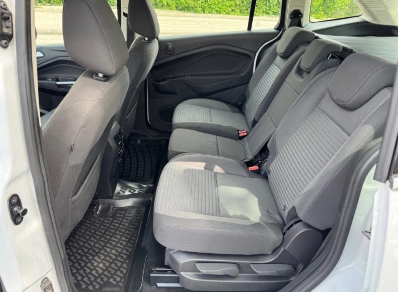 Ford Grand C-Max 1.5 TDCI 120 к.с - изображение 9