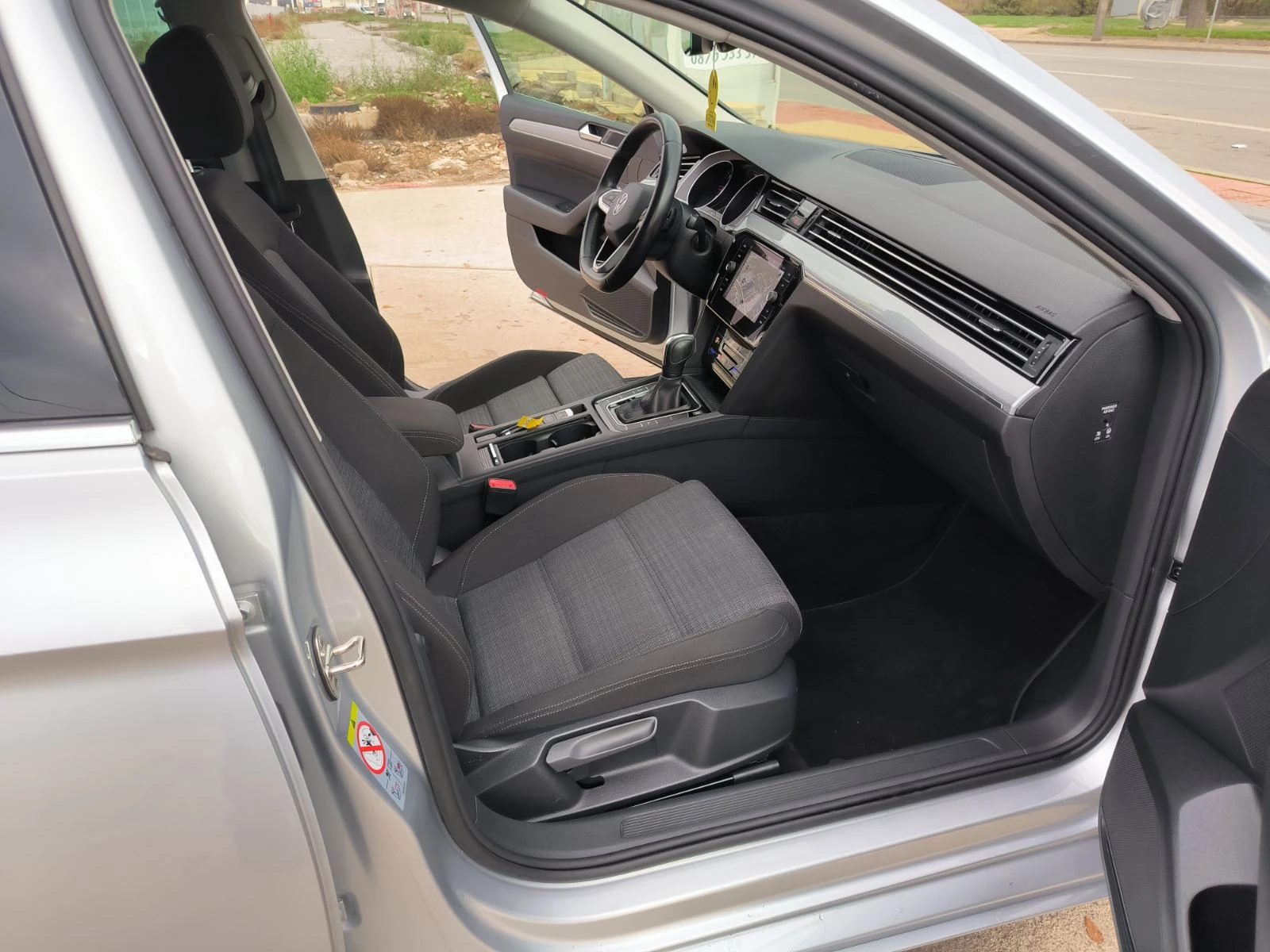 VW Passat 2.0d-Navi-Automat-Euro-6D | Mobile.bg   17