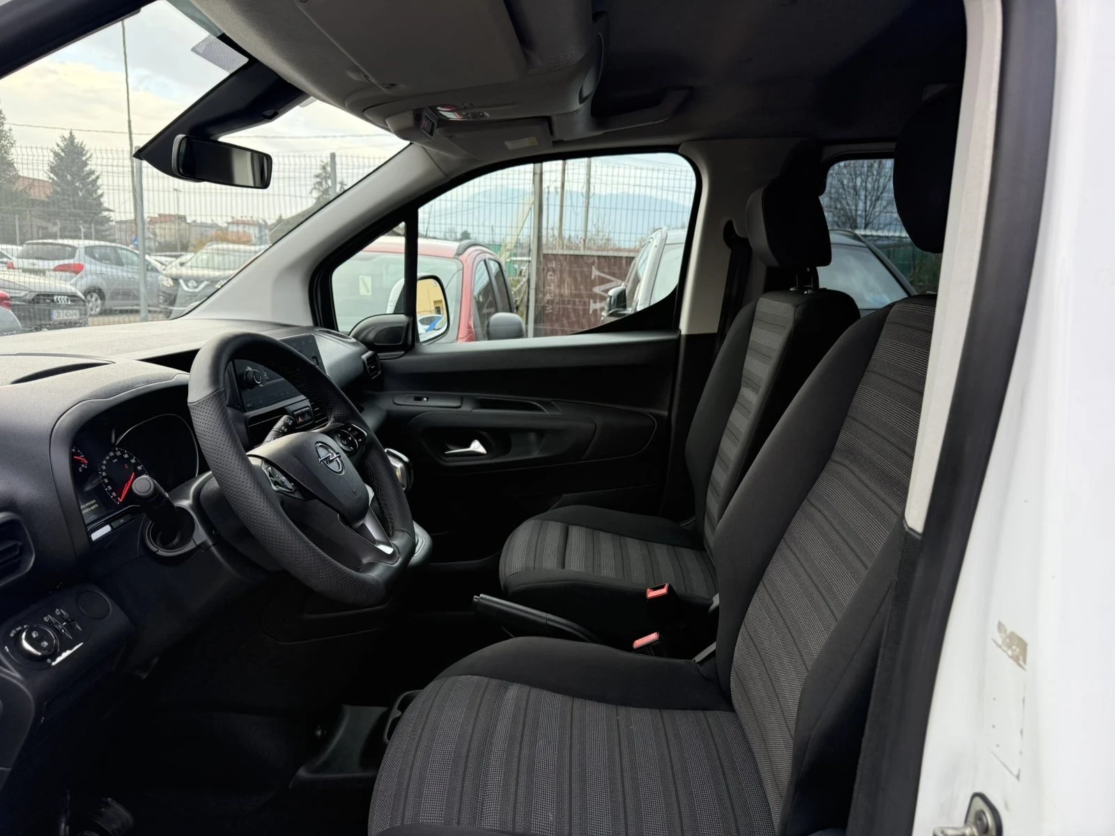 Opel Combo 1.5D  EURO 6 | Mobile.bg   8