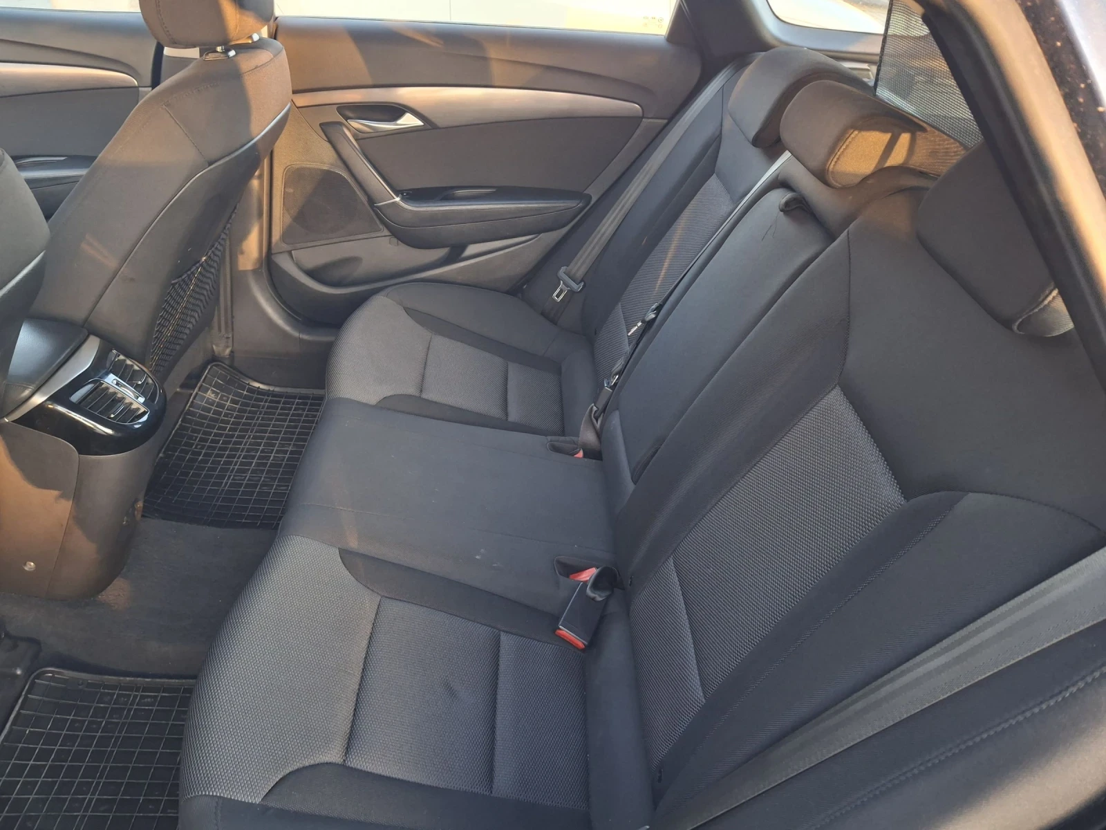 Hyundai I40  - изображение 8