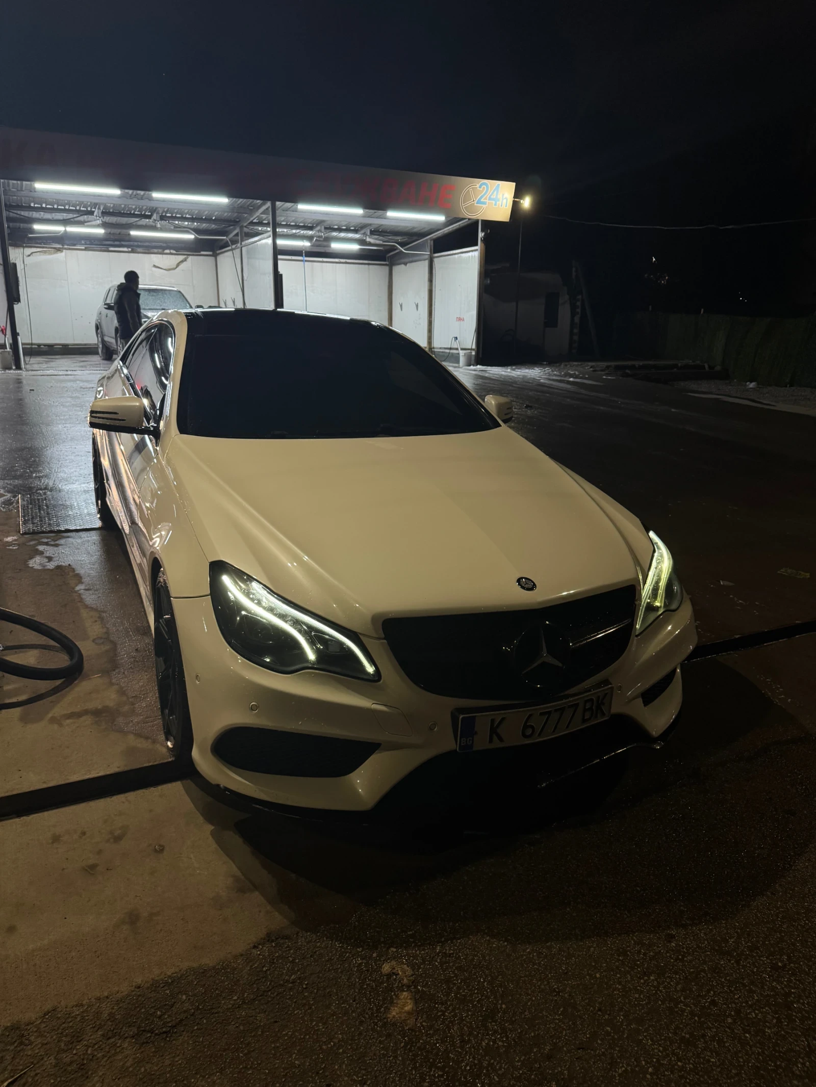 Mercedes-Benz E 350, снимка 4 - Автомобили и джипове - 53607900