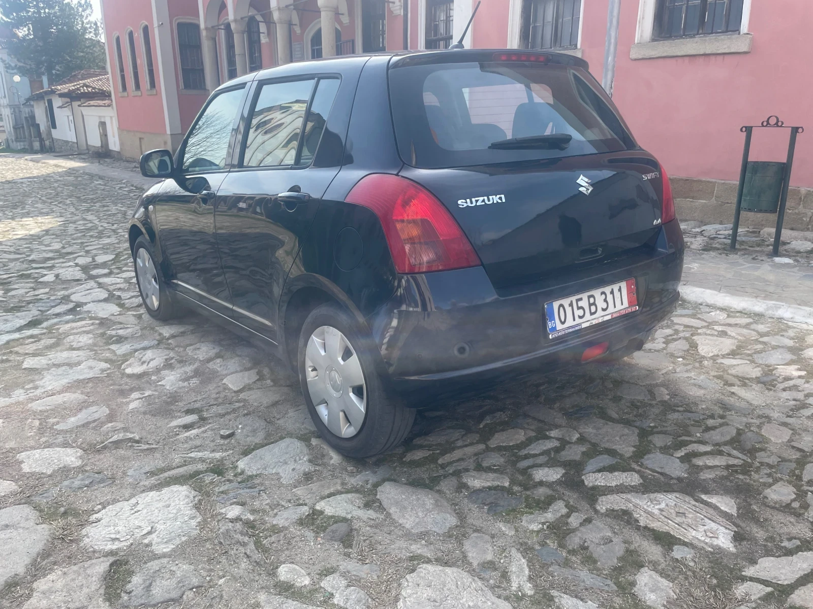 Suzuki Swift 1.3i , 92ks, 4X4 , KLIMATIK , снимка 3 - Автомобили и джипове - 53779220