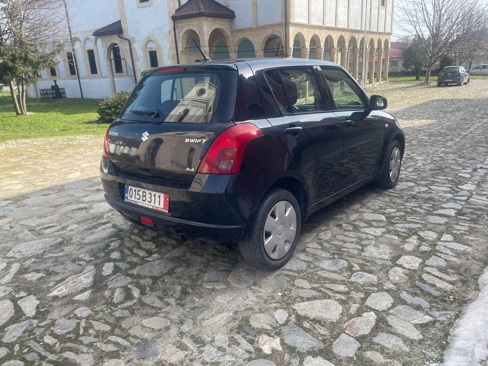 Suzuki Swift 1.3i , 92ks, 4X4 , KLIMATIK , снимка 5 - Автомобили и джипове - 53779220