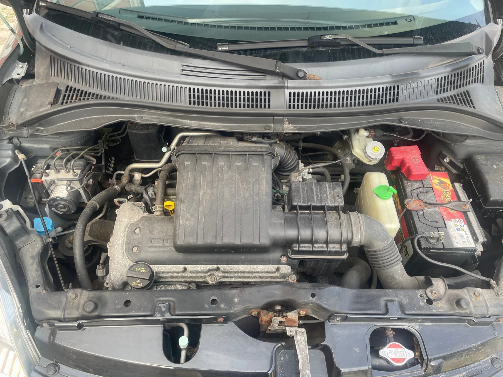 Suzuki Swift 1.3i , 92ks, 4X4 , KLIMATIK , снимка 15 - Автомобили и джипове - 53779220