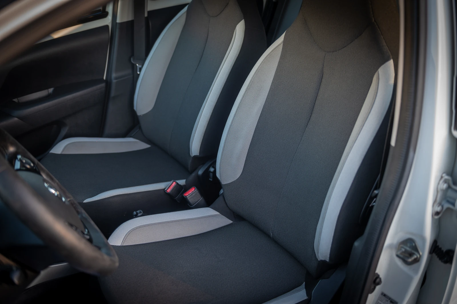 Toyota Aygo | Бензин | Камера | Обслужена | Икономична, снимка 12 - Автомобили и джипове - 54114864