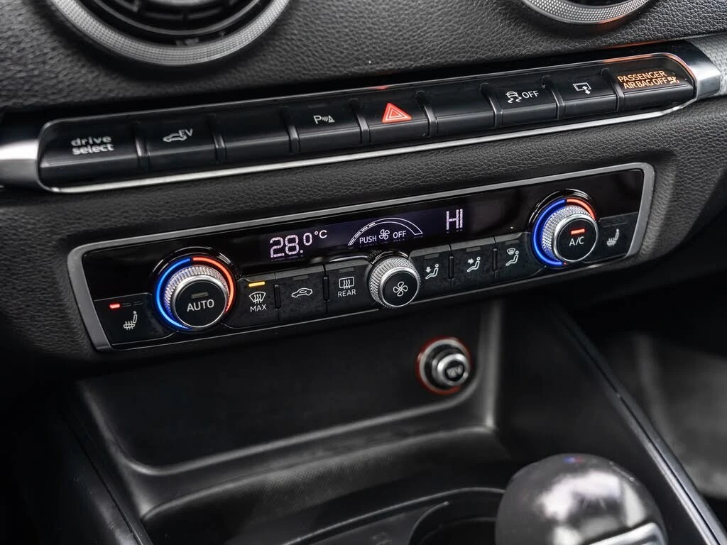 Audi A3 e-tron* Prestige* АвтоКредит* (ЦЕНА ДО БГ), снимка 13 - Автомобили и джипове - 54128183