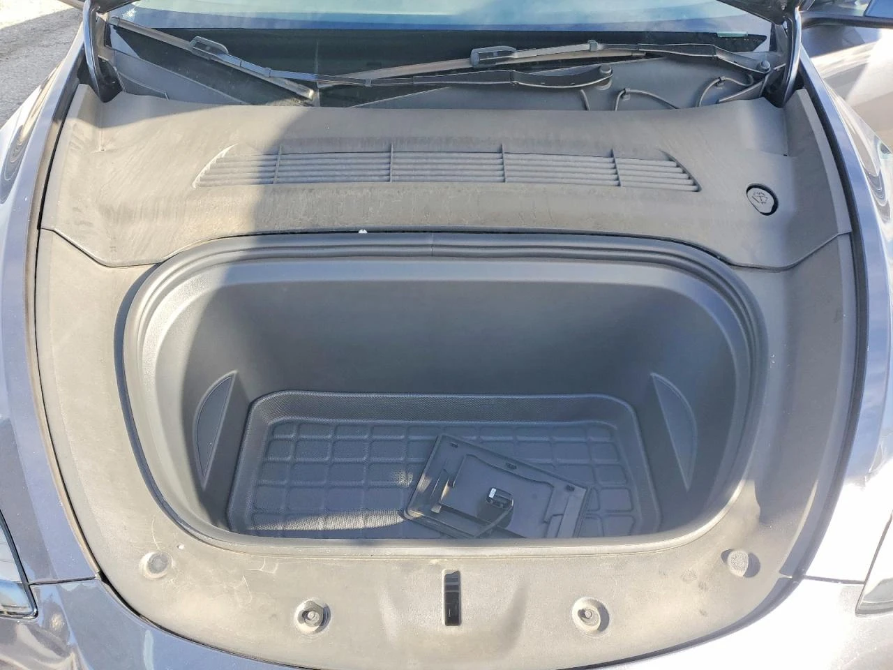 Tesla Model Y Performance AWD, снимка 12 - Автомобили и джипове - 54152993