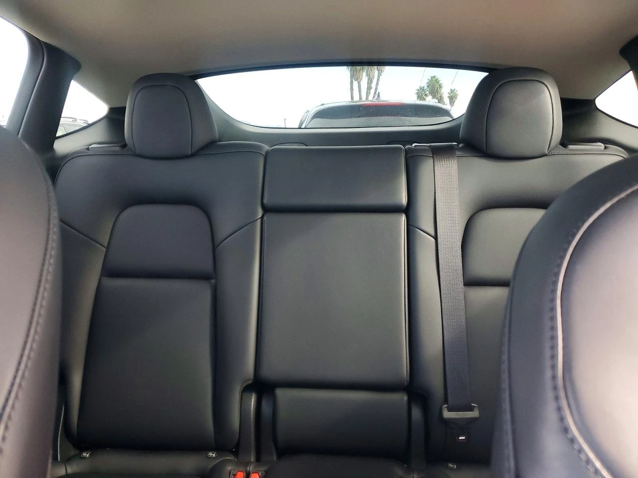 Tesla Model Y Performance AWD, снимка 10 - Автомобили и джипове - 54152993