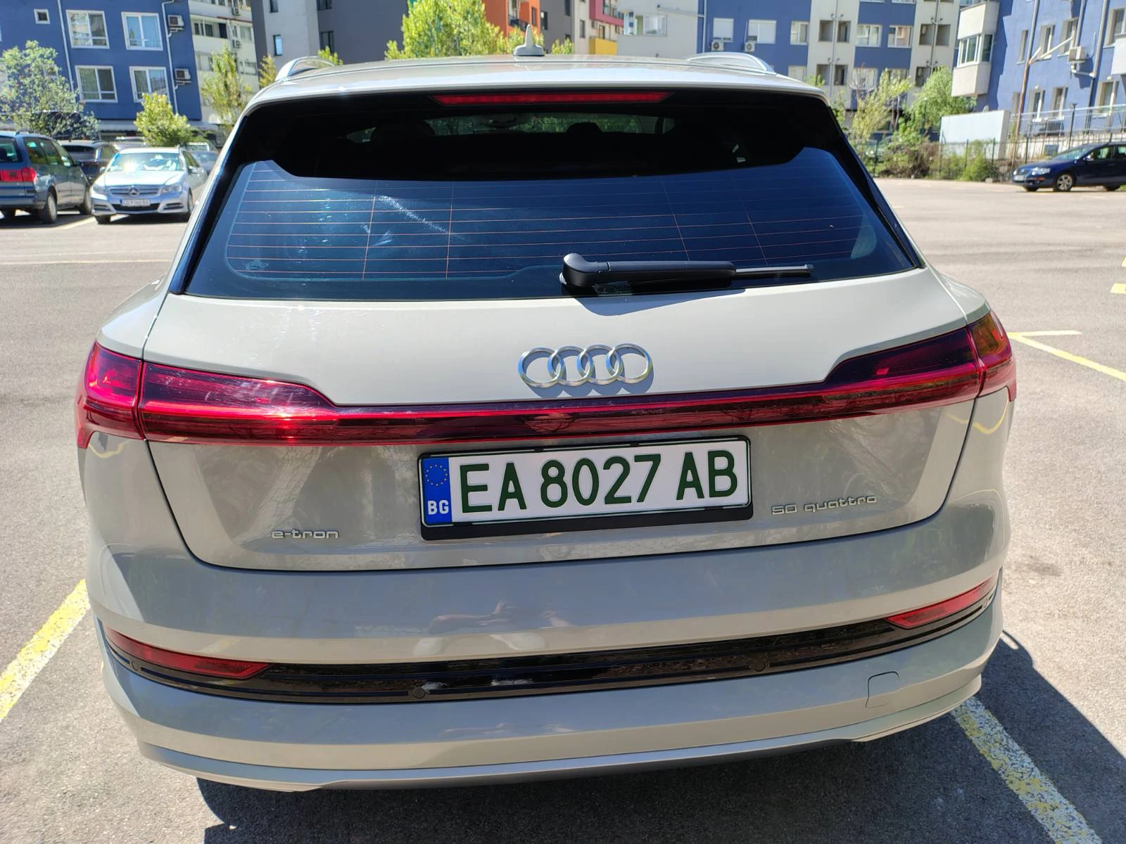 Audi E-Tron 50 Quattro , снимка 4 - Автомобили и джипове - 54331283