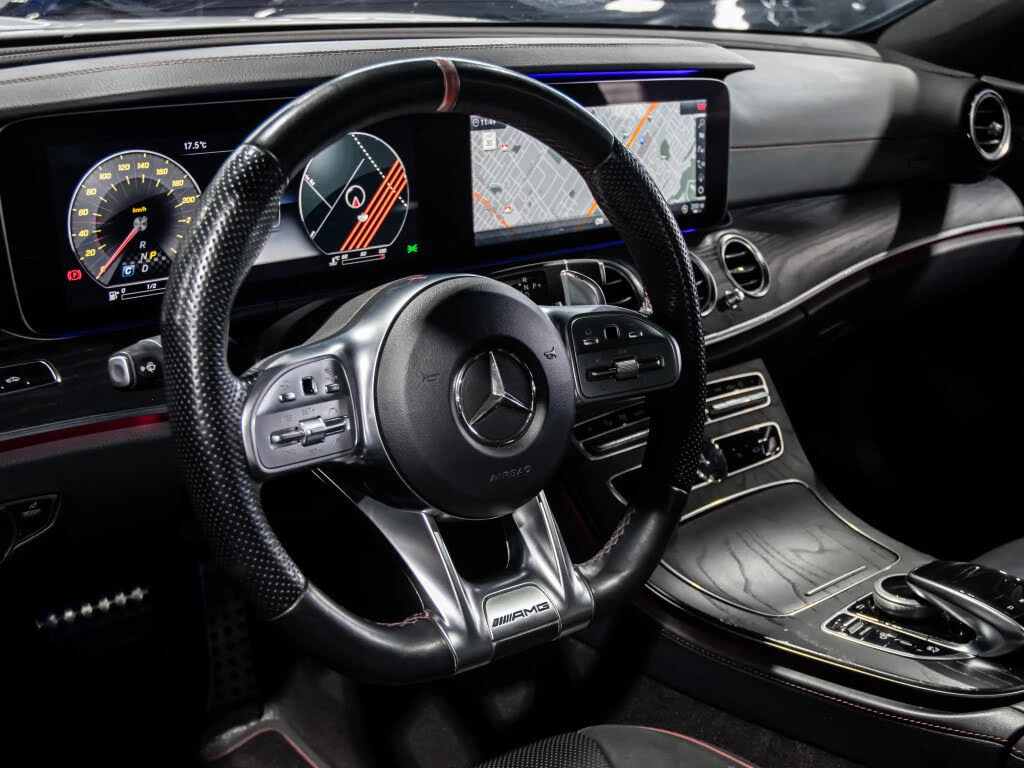 Mercedes-Benz E 53 AMG Sedan 4MATIC+ , снимка 9 - Автомобили и джипове - 54577934
