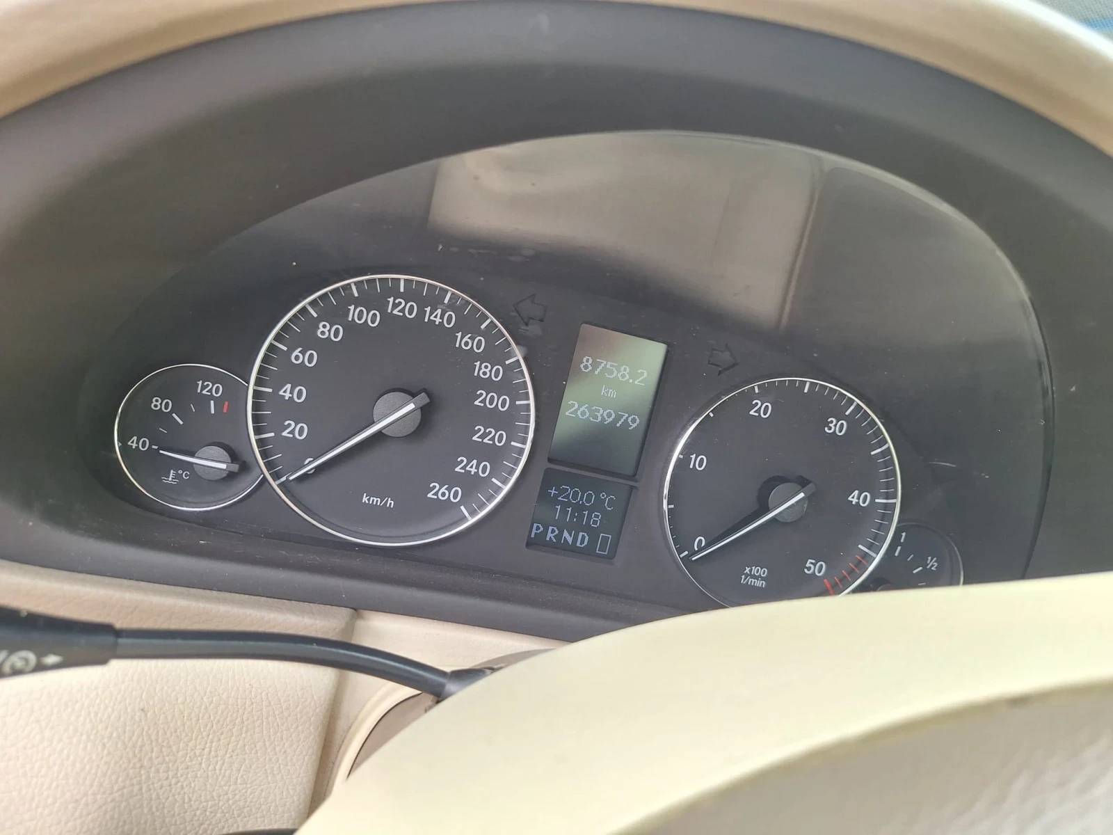 Mercedes-Benz C 270 2.7 cdi , снимка 5 - Автомобили и джипове - 54620578