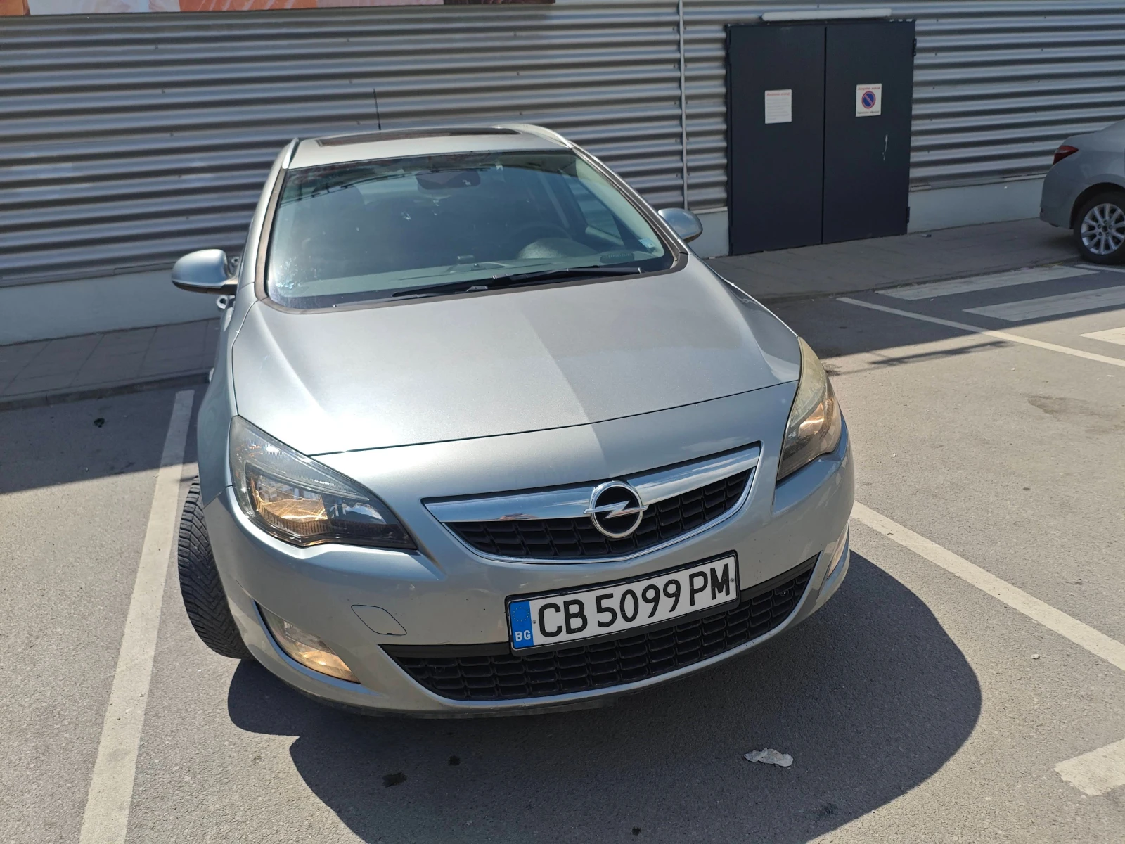 Opel Astra J, Cosmo, FULL EXTRAS, снимка 9 - Автомобили и джипове - 54669219