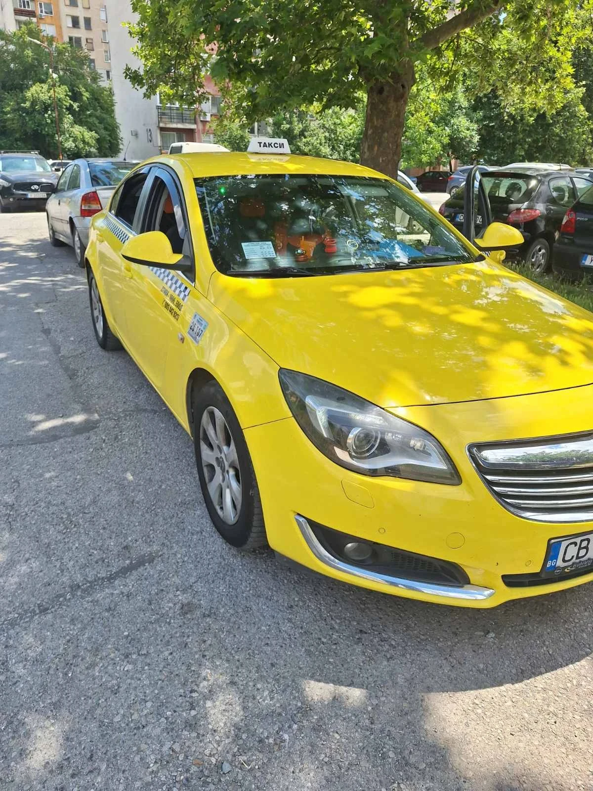 Opel Insignia, снимка 8 - Автомобили и джипове - 55011414