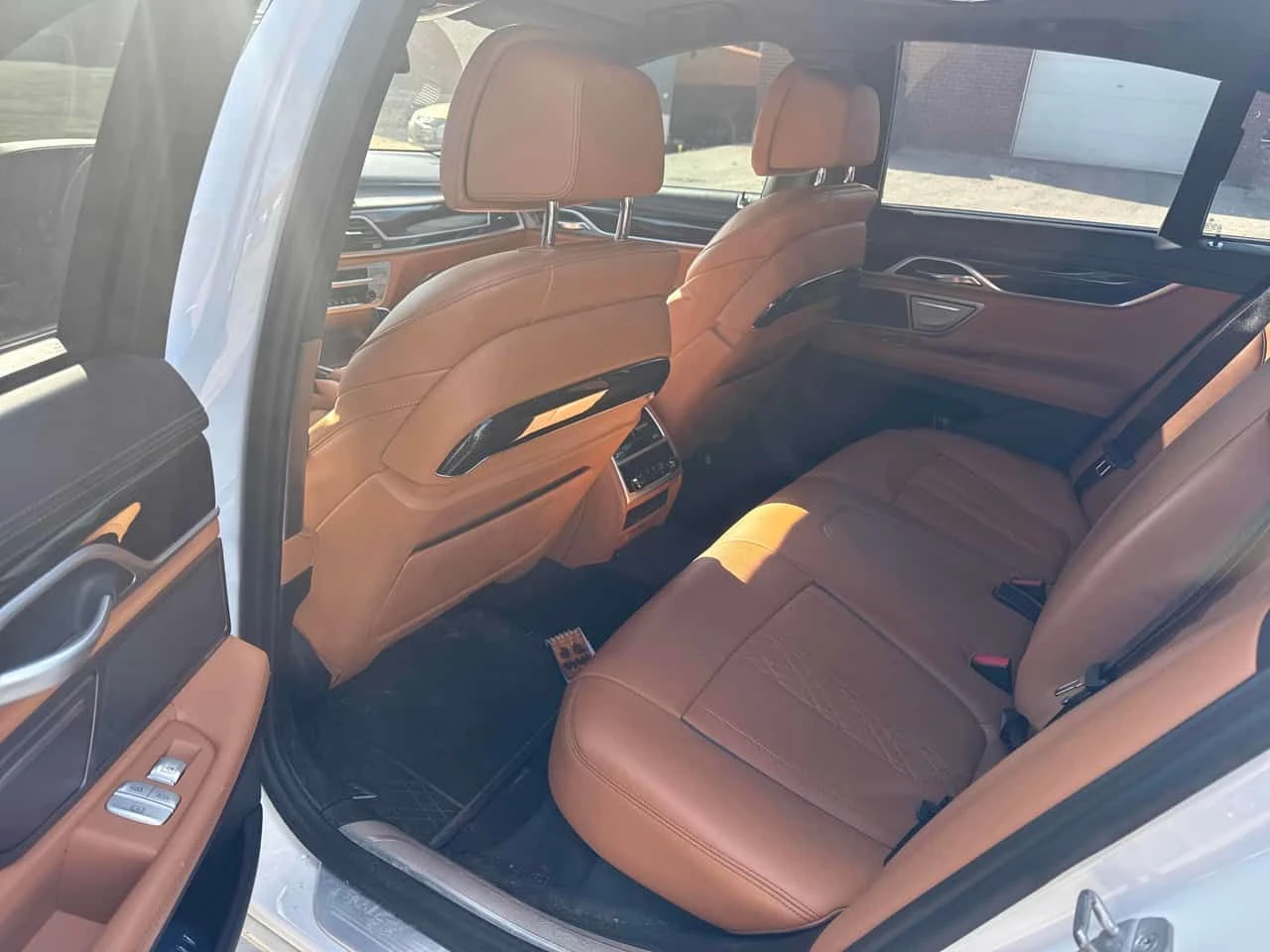 BMW 750 * 750i xDrive * АВТОКРЕДИТ БЕЗ ПЪРВОНАЧАЛНА ВНОСКА, снимка 10 - Автомобили и джипове - 55170990