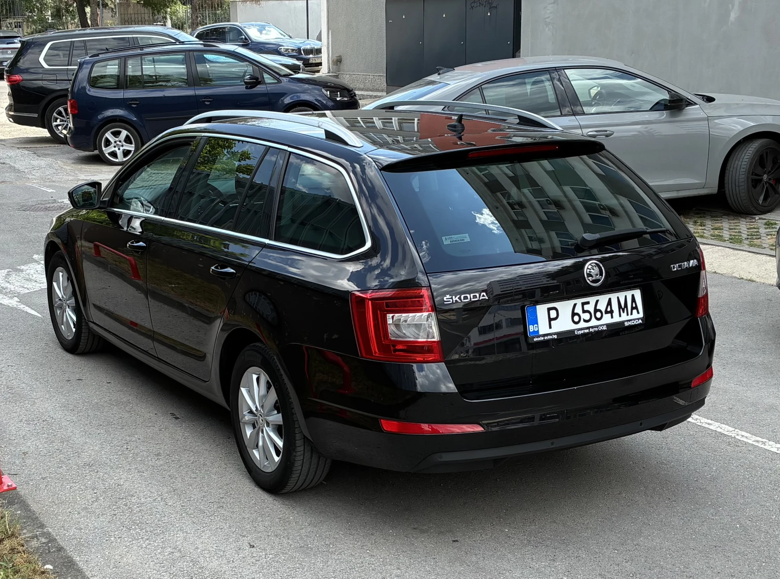 Skoda Octavia DSG 7, снимка 4 - Автомобили и джипове - 55178338