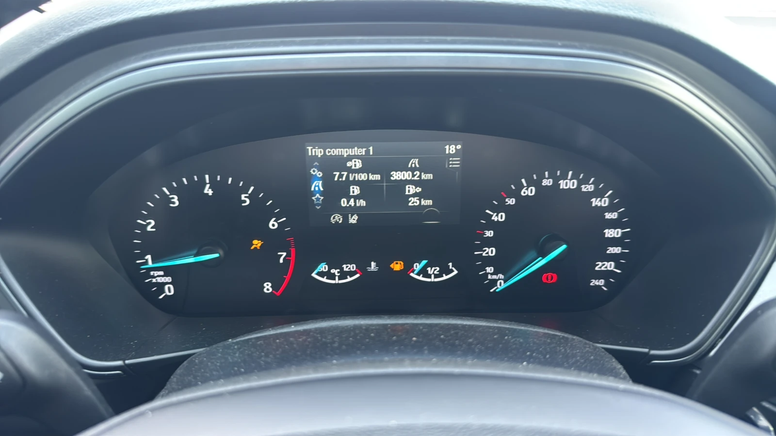 Ford Focus 1.0 EcoBoost, снимка 13 - Автомобили и джипове - 55193707